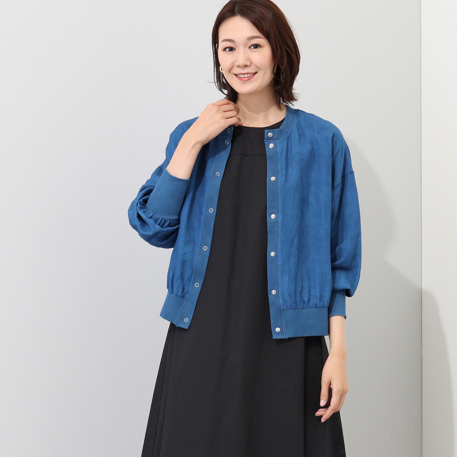 フレア ブラックレーベル 阿波正藍染め リネン混 クルーネックブルゾン