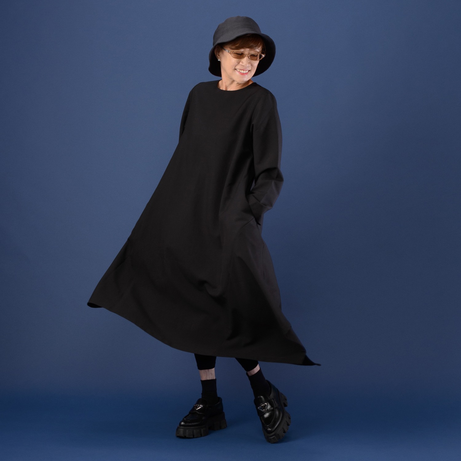 ミニマライズプラス 秋風纏う アシンメトリーワンピース- ショップ