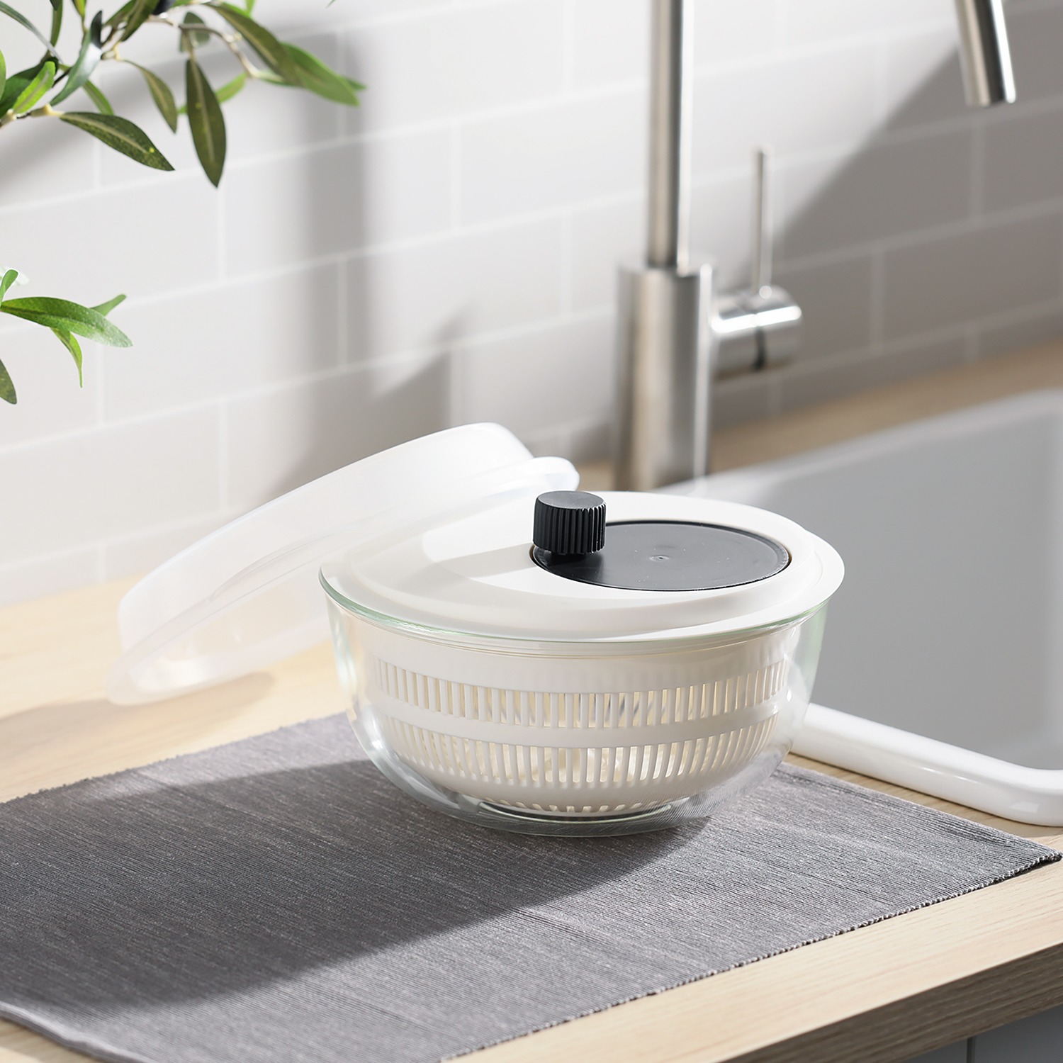 イワキ 簡単、スピーディーに 野菜を水切り！ サラダスピナー 