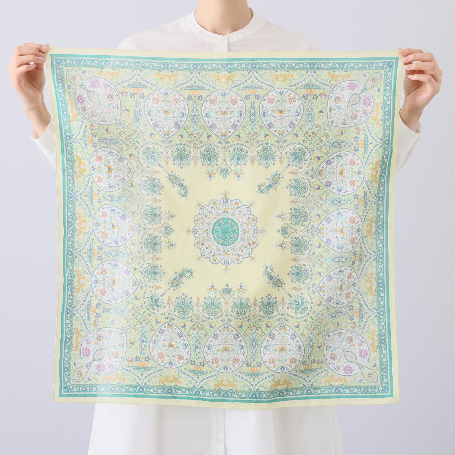 シルクロードクラブ カシミール柄 コットンスカーフ