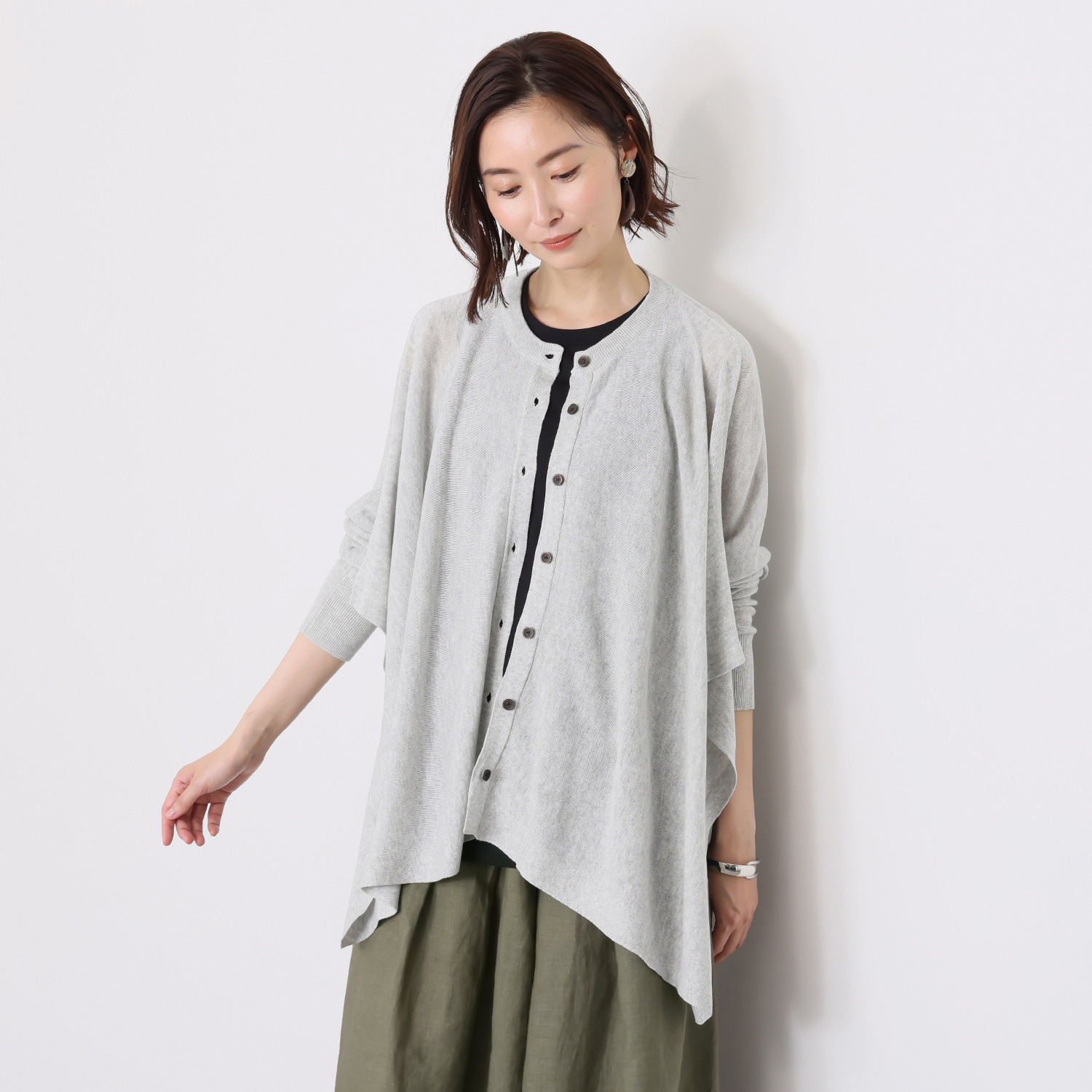 クレアデリス 冷房対策に 羽織るだけでおしゃれ ふんわりシルエット  