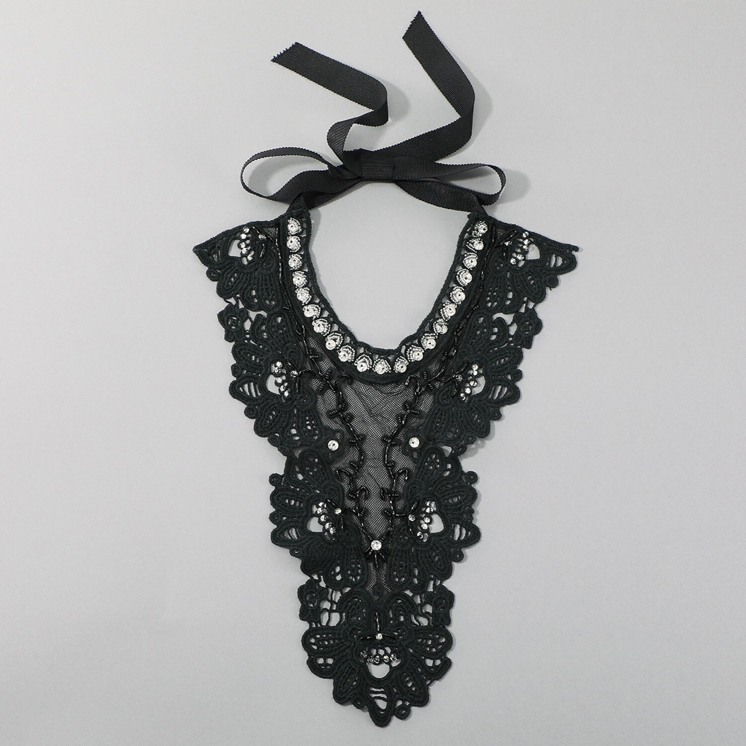 メルレット コットンレース ビーズ刺しゅう ロングビブネックレス