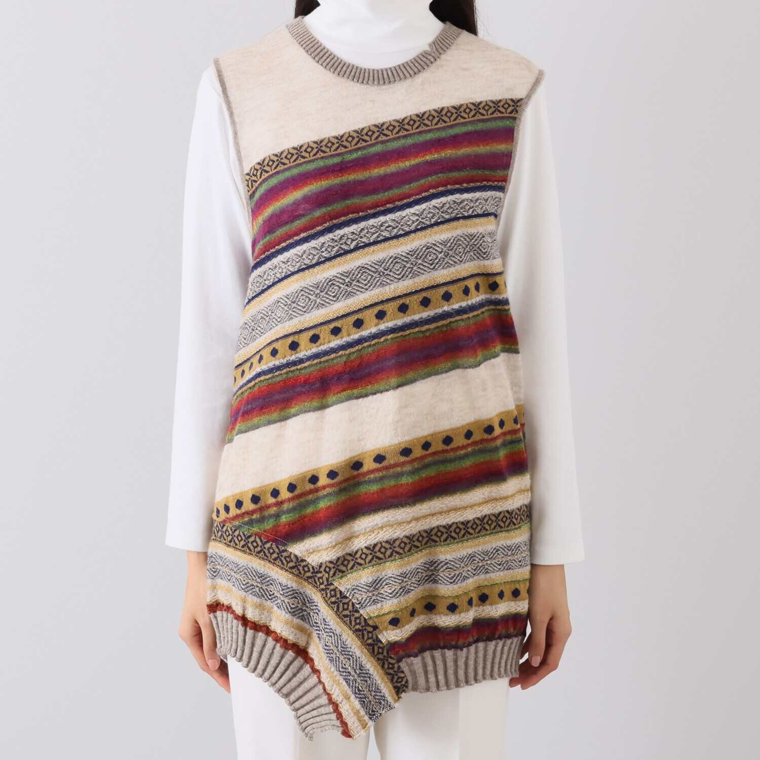 イイネス モヘヤ混 ジャガードベスト