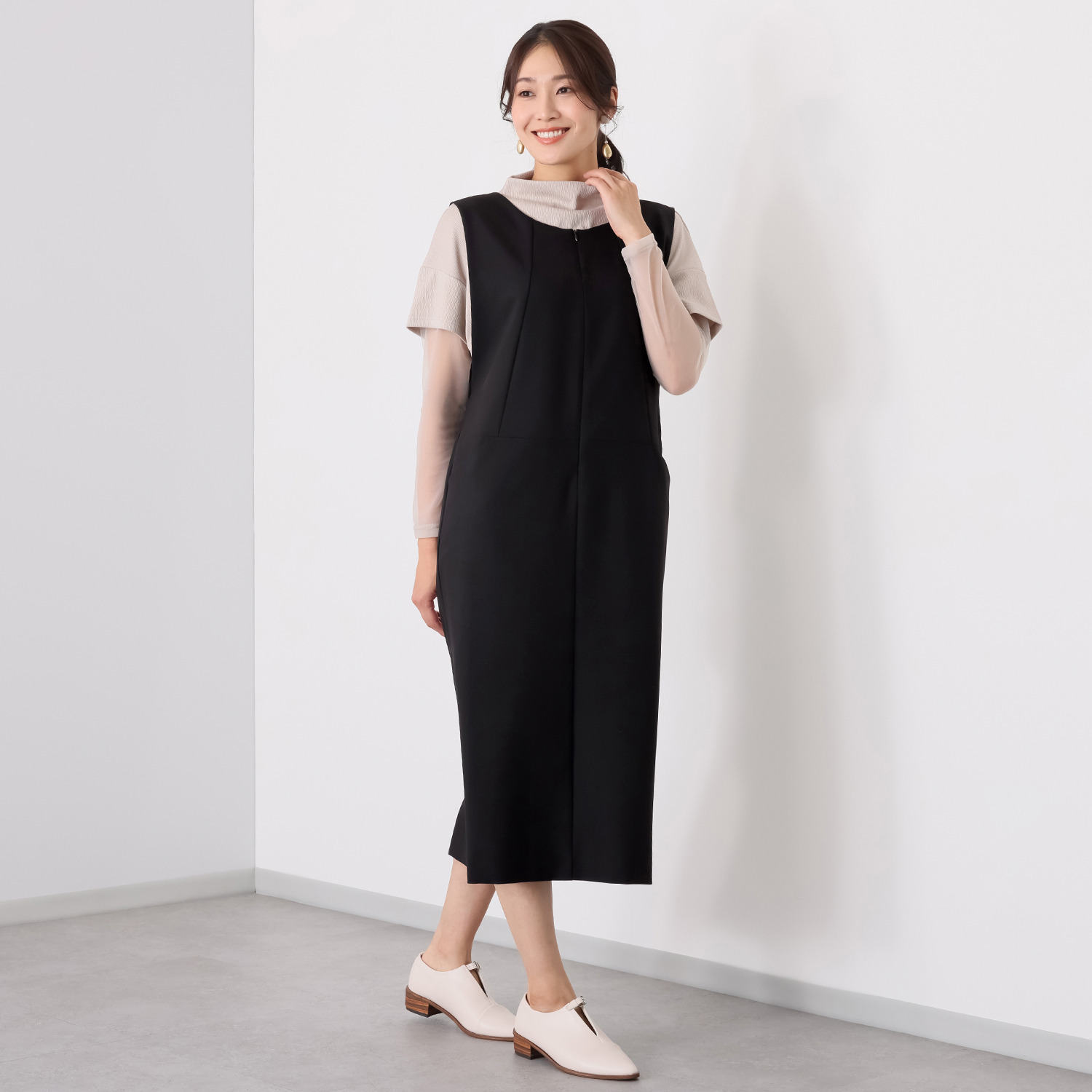 コモエリークローゼット バックロングカーブ ジャンパードレス 