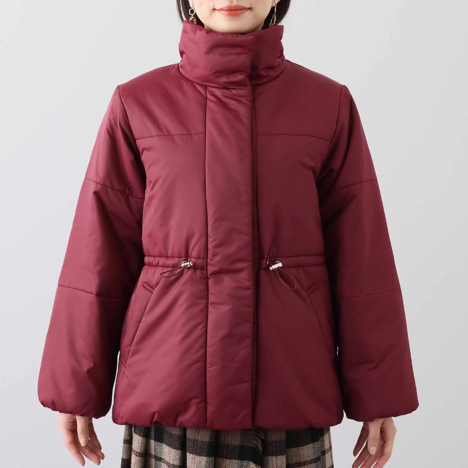 サーモア 暖かく、軽やか ミディアム丈 中綿キルティング ハイカラーコート