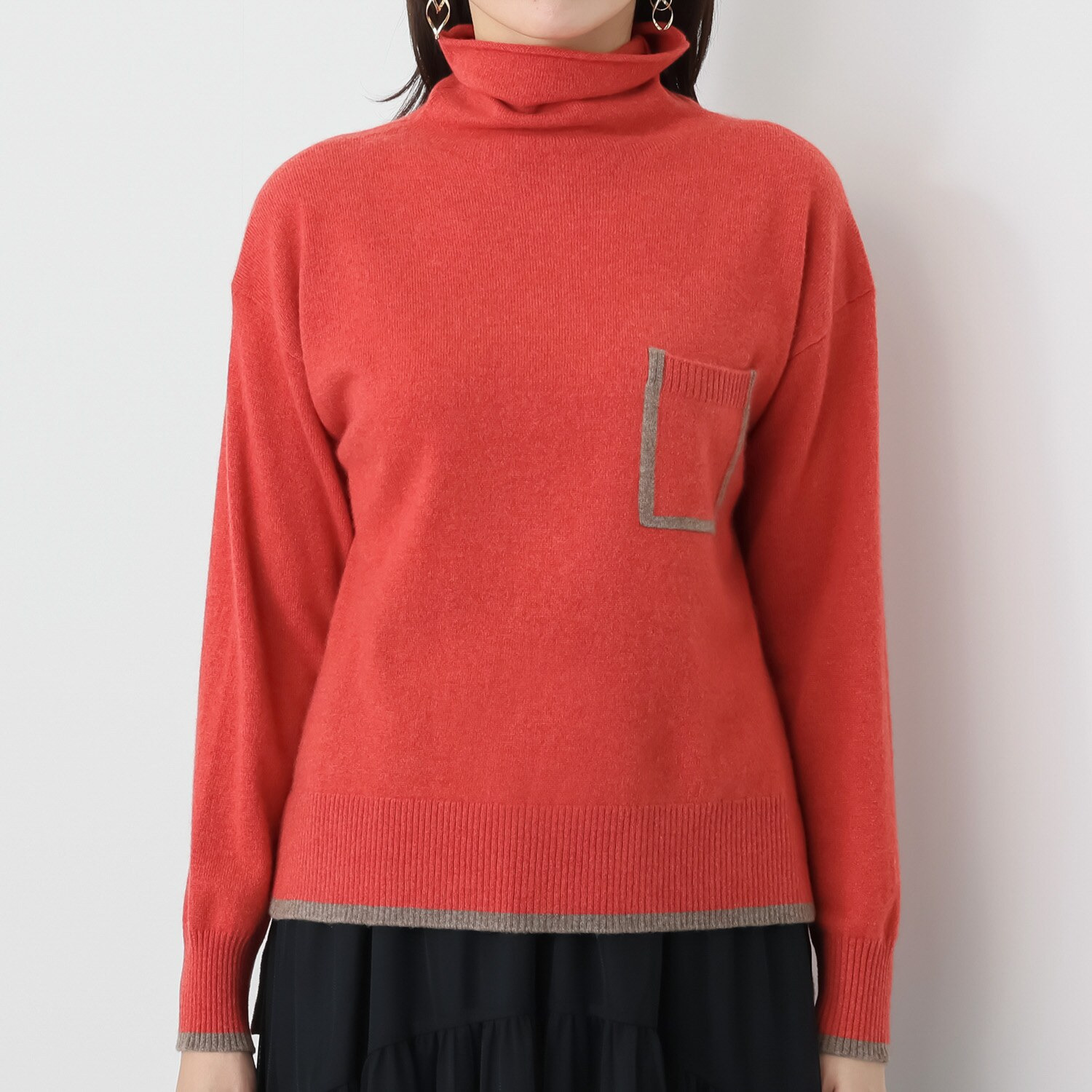 ナチュラム 内モンゴル産 カシミヤ１００％ ポケットがアクセントの デザインセーター