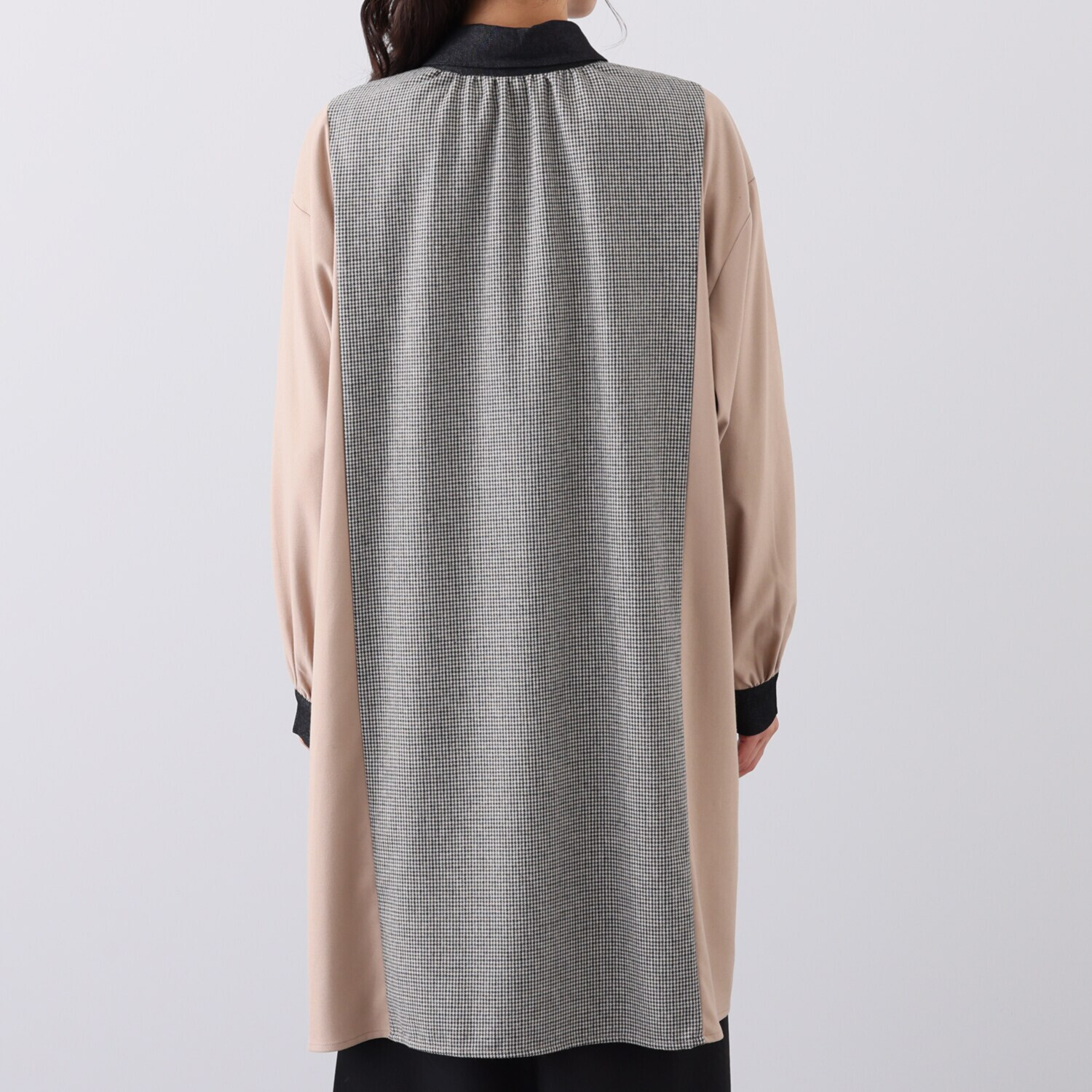 アリュメット パネル切替 デザインシャツ