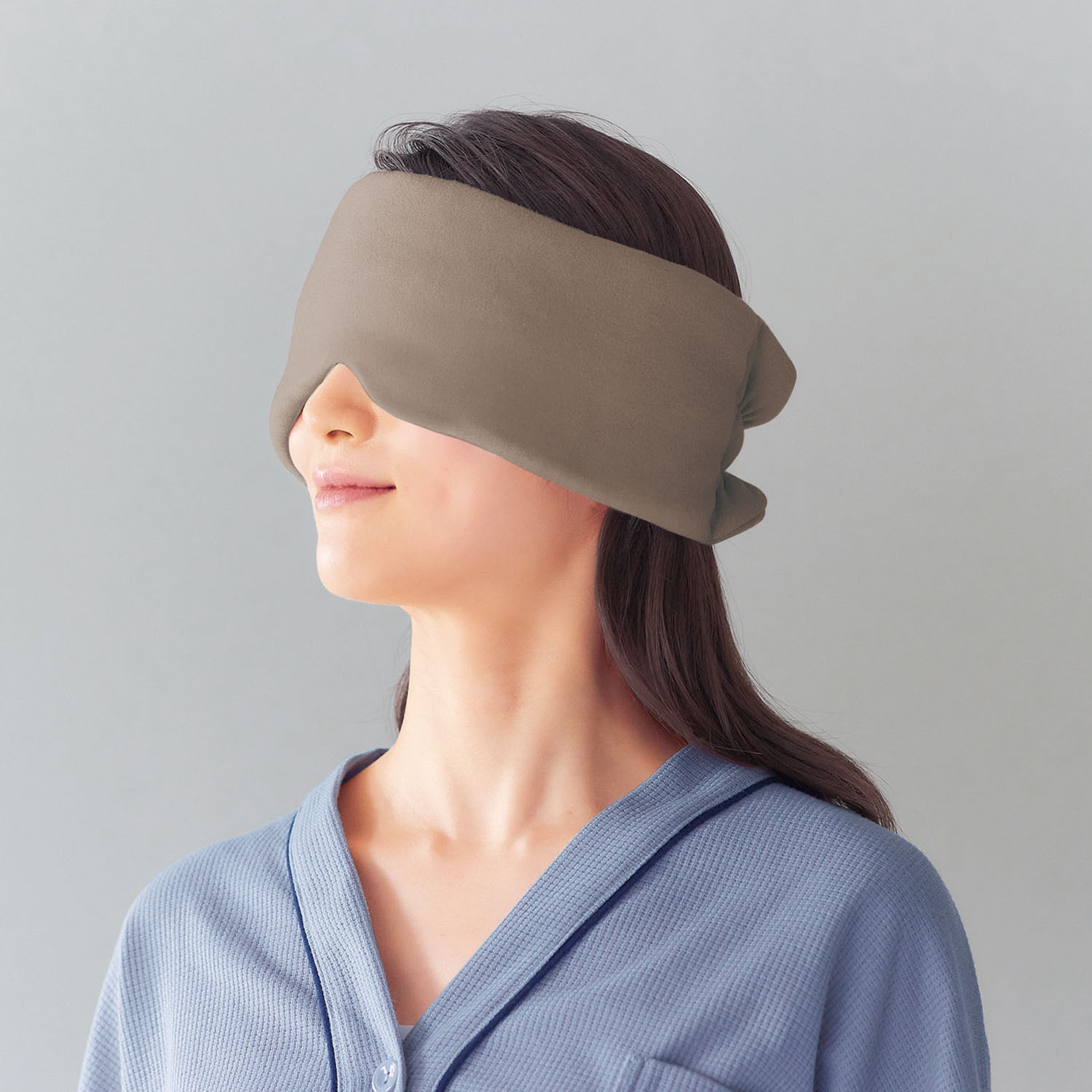 エクラスタイル 手にした瞬間、超感動！ 素材も機能もこだわった とろける手触り プレミアム　シルクロール