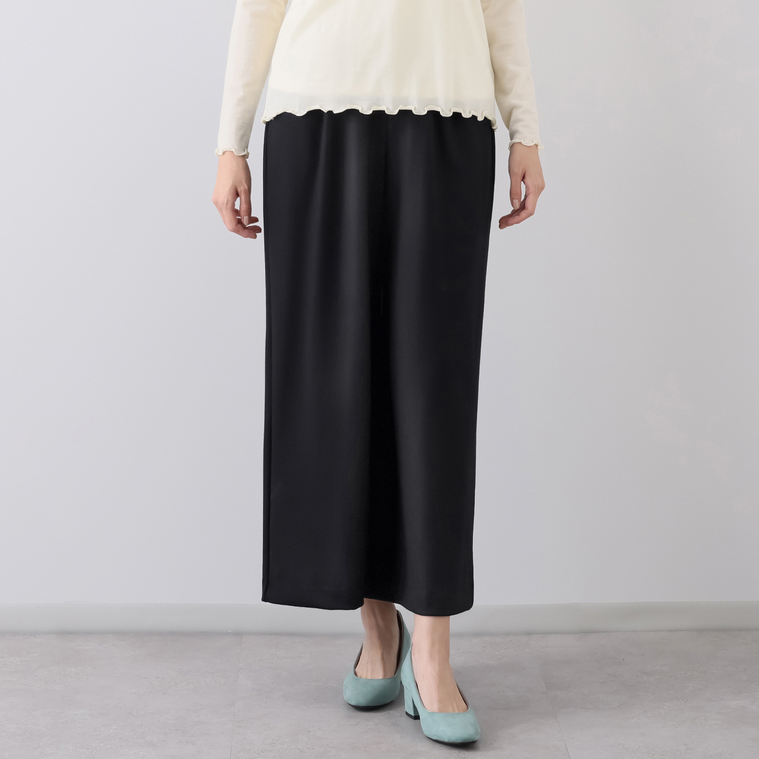 たおやか美 日本製 メリノウール１００％ ウォッシャブル ゆったり セミワイドパンツ