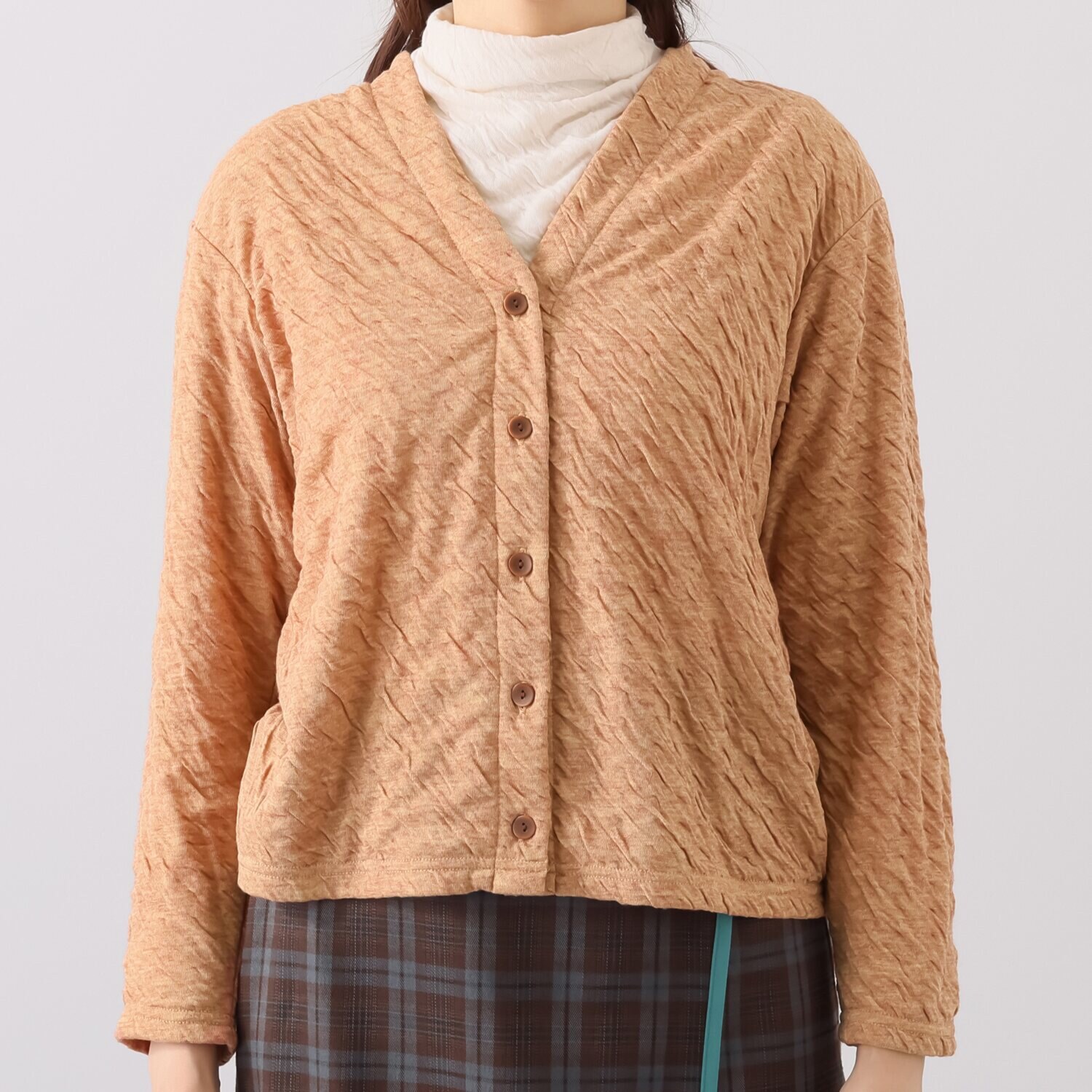 ココンライフ　ドゥ エアロウオーム ふんわり暖か　ウェーブ柄 フロントボタン Ｖネックカーディガン