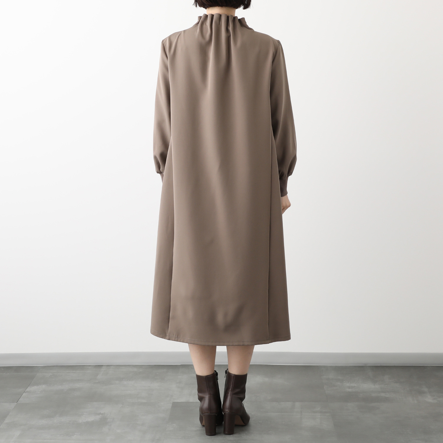 スタイル・ラヴィー ネックギャザーアクセント ワンピース