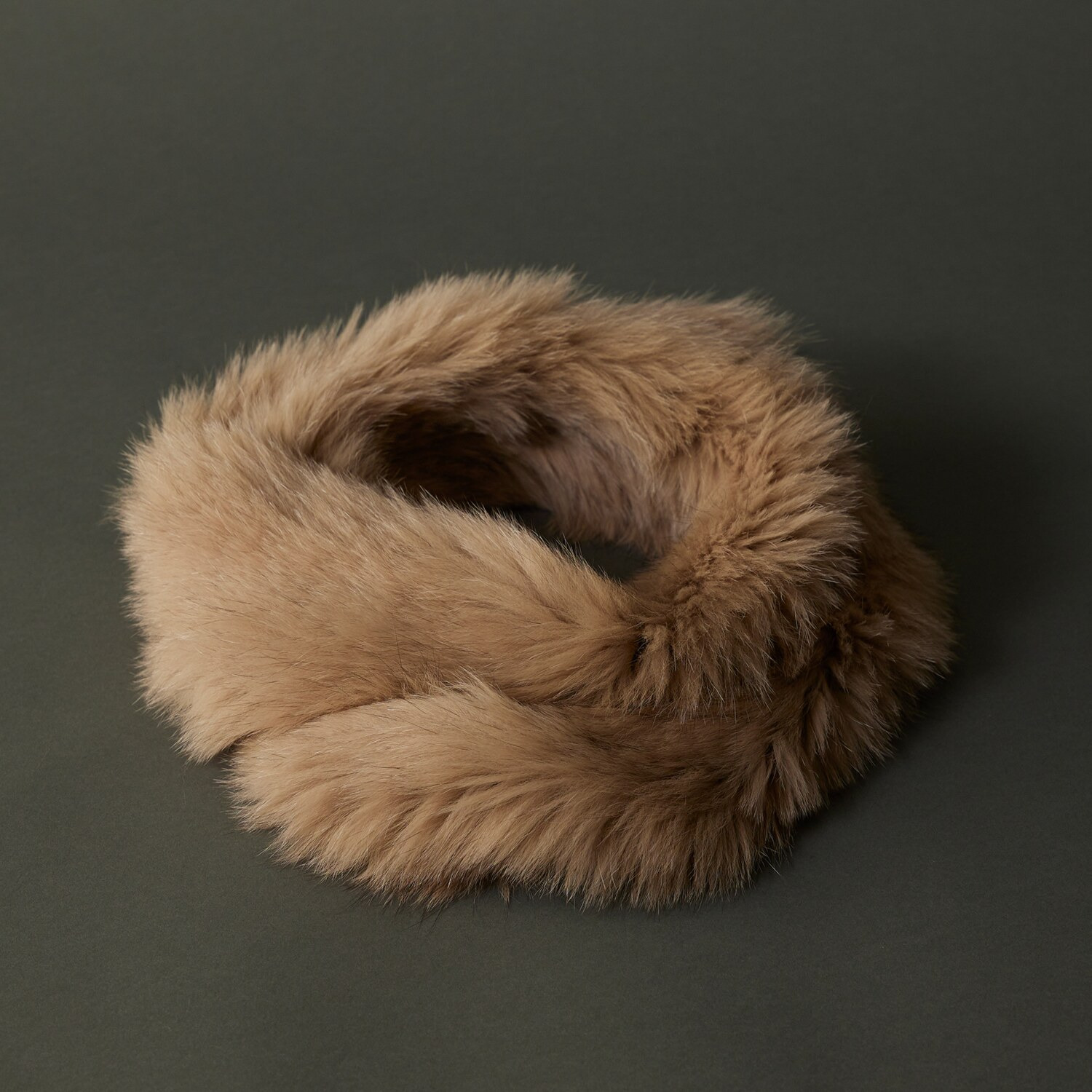 ＳＡＧＡ ブルーフォックス ヤーンスヌード