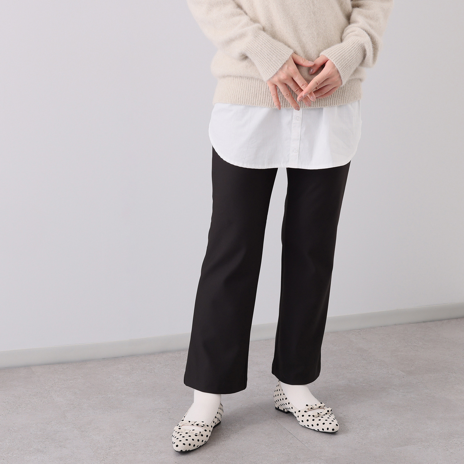 ダイア　アロー 蓄熱保温 裏フリース ゆったりストレートパンツ