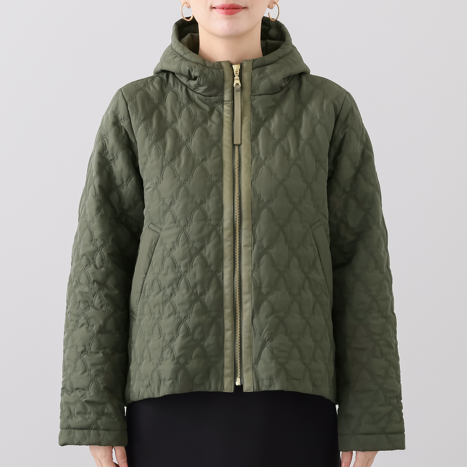 スタイル・ラヴィー テープ＆バックギャザー アクセント 中綿入り フーディージャケット