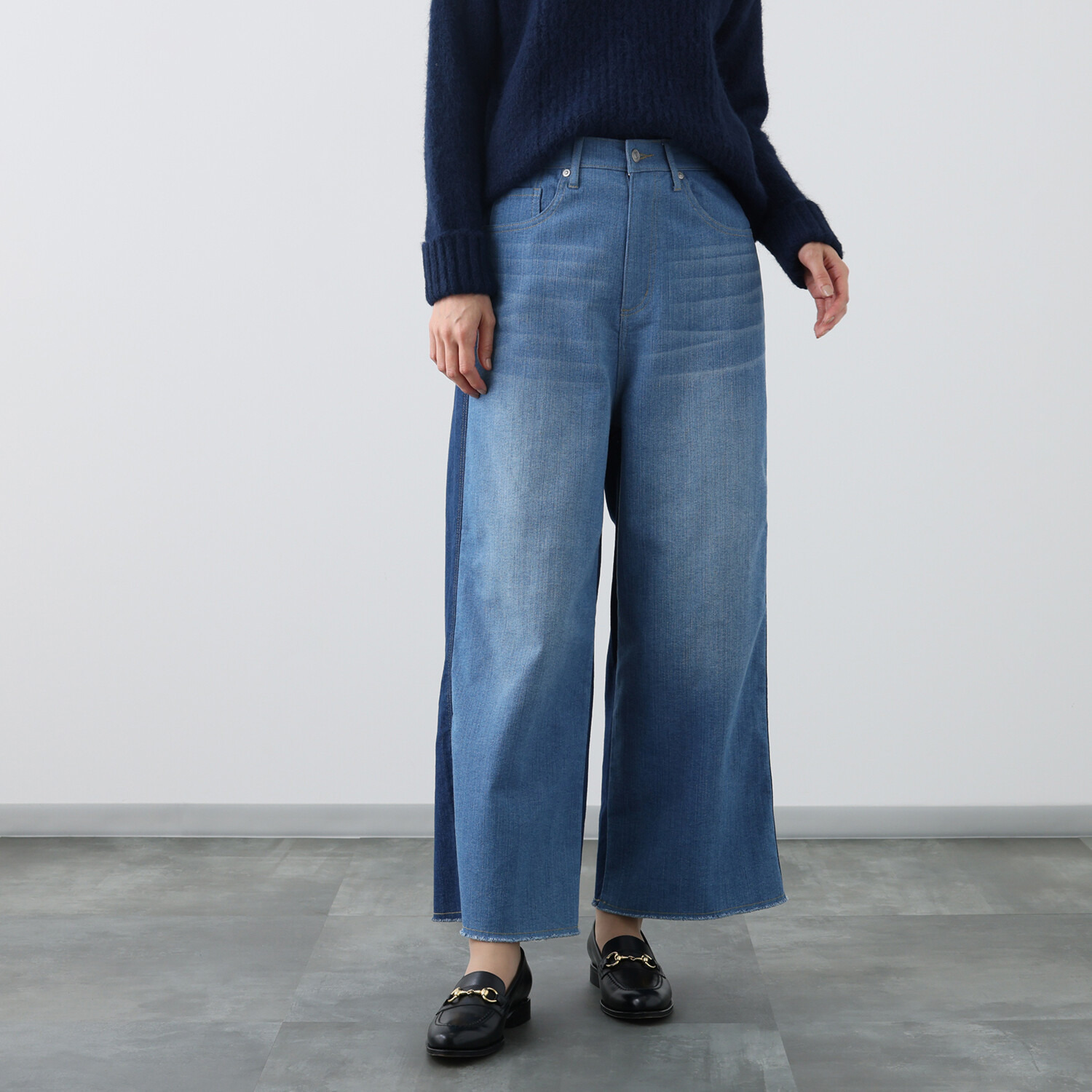 エピデミーク バイカラー ストレートデニムパンツ