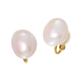 ペレフェリーク １２ｍｍＵＰ 淡水パール ボリュームスタッド イヤリング／ピアス
