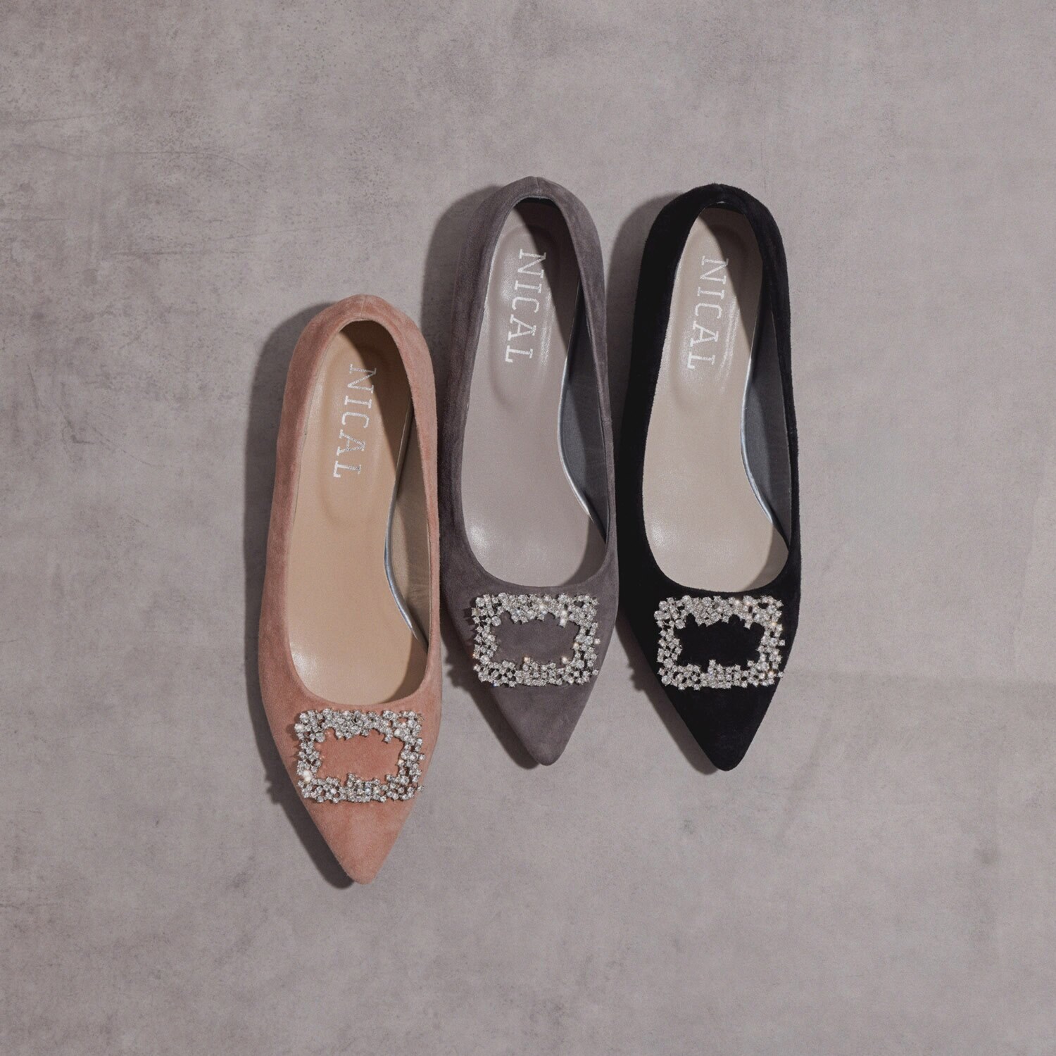 ニカル シープレザー スクエアビジュウ デザインパンプス