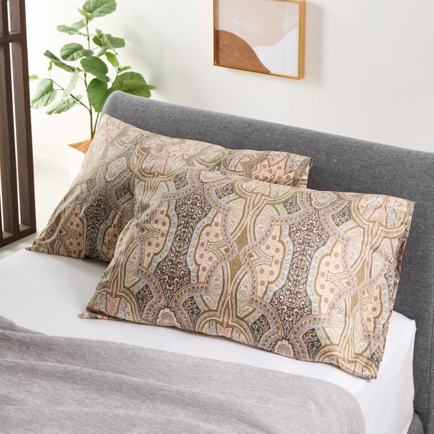 ｎｉｓｈｉｋａｗａ　西川 綿１００％サテン ペイズリーオーナメント柄 日本製ピローケース ２枚組