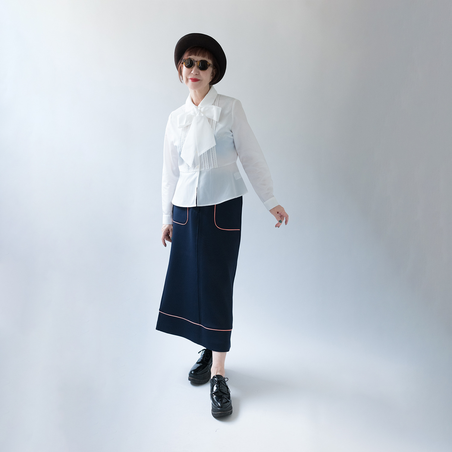 エムジェイアール　バイ マチコ　ジント　ロンドン ボウタイ付 ペプラム切替シャツ