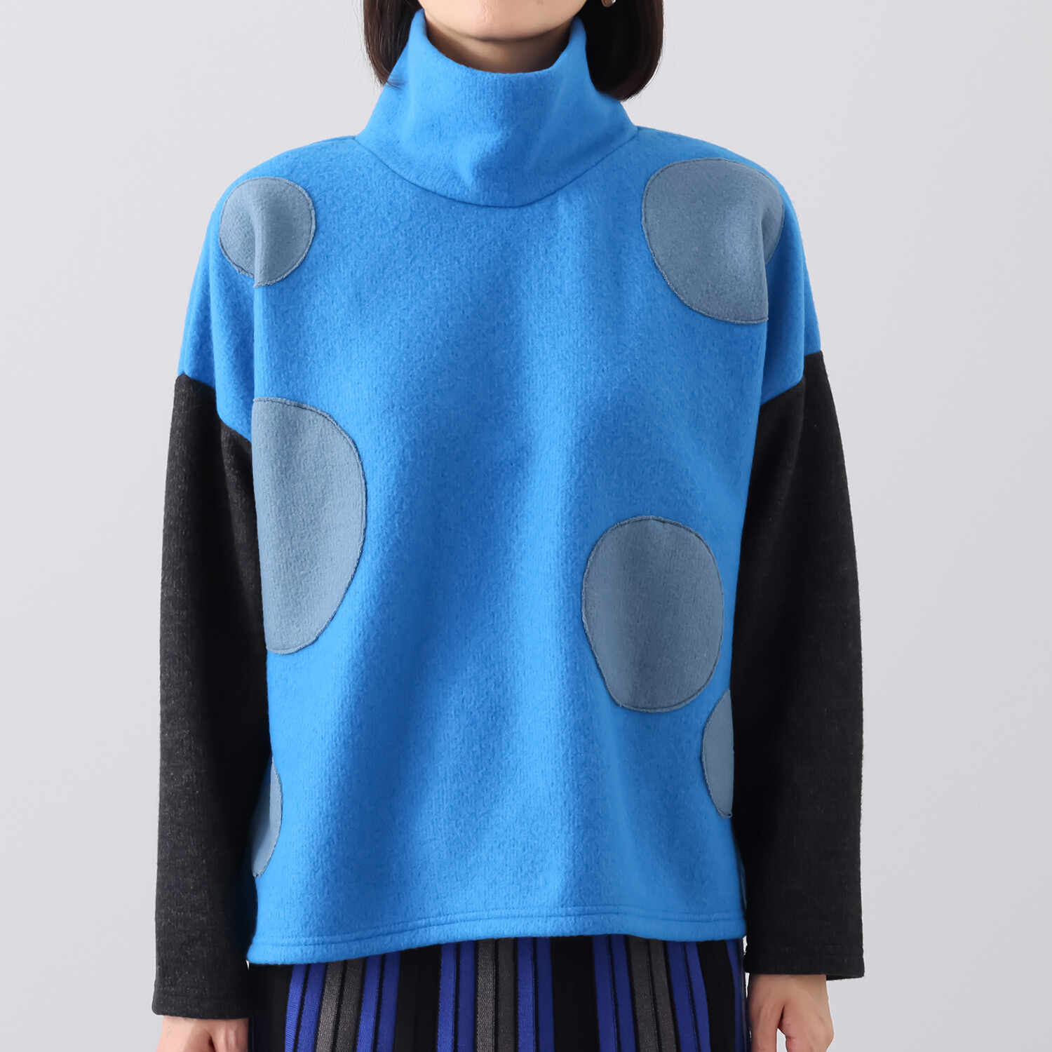 コイビトミサキ ドットアクセント 起毛プルオーバー