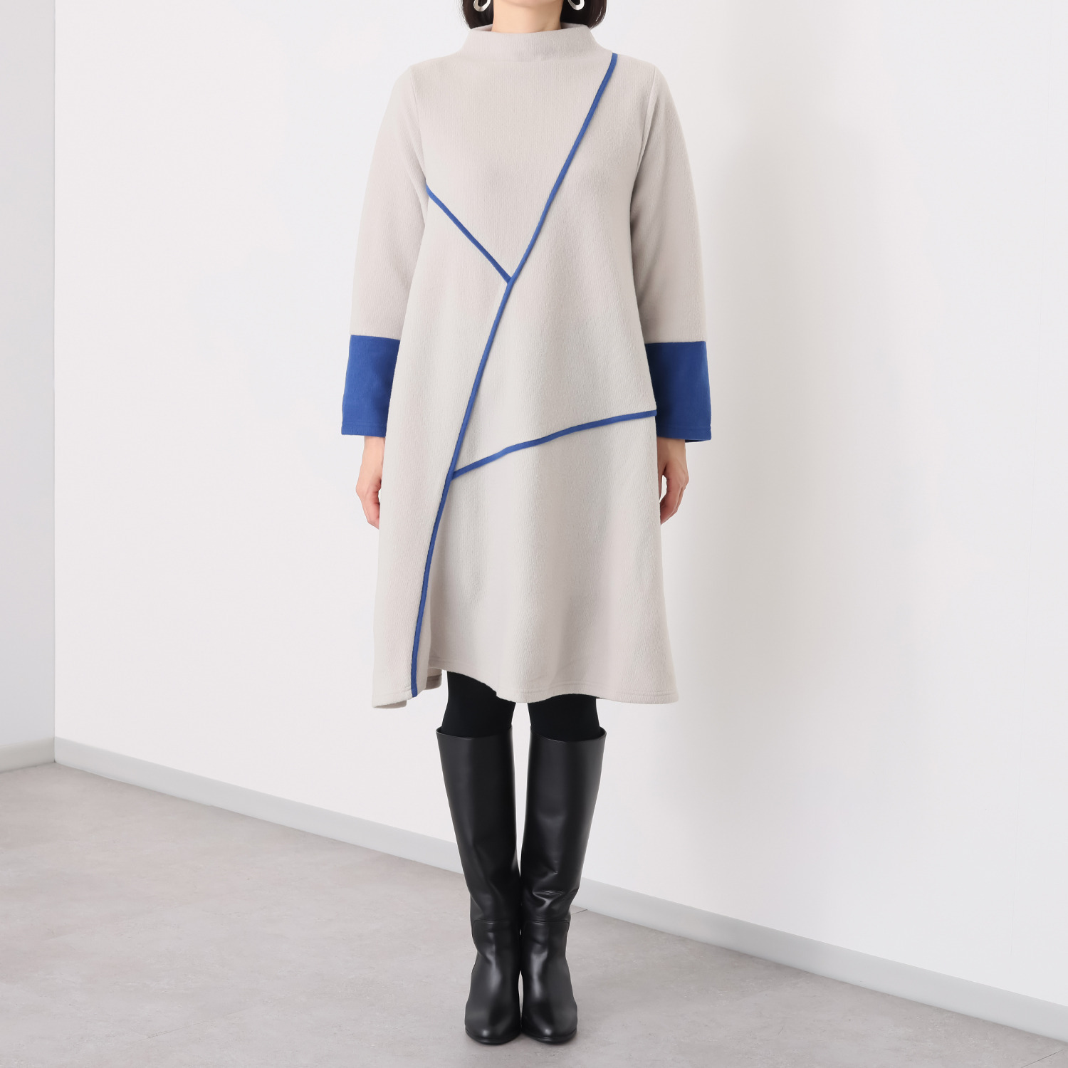 コイビトミサキ タックアクセント デザインワンピース