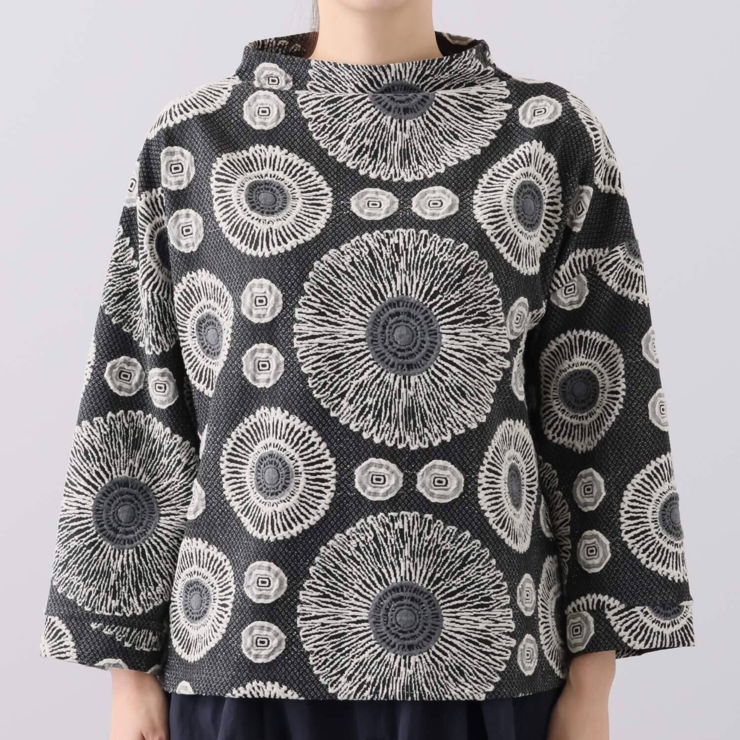 コイビトミサキ サークルモティーフ ジャガードプルオーバー