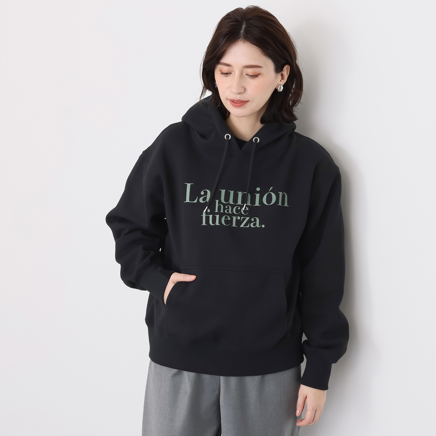 ラソエヌサーティスリー ディグリーズ ロゴプリント 裏起毛パーカー