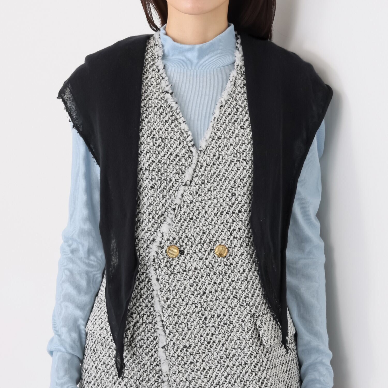 マルー バイ　エイガールズ イタリア・カリアッジ社製 カシミヤ糸１００％使用 ストール ＜ブラック＞