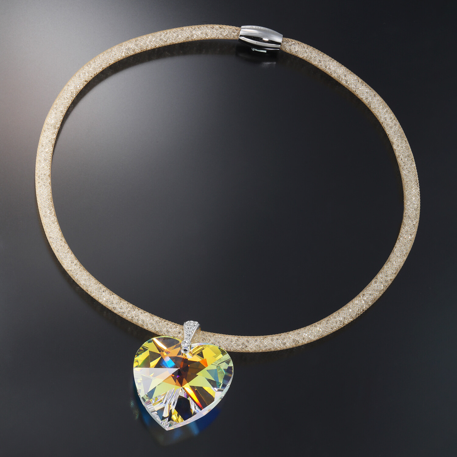 キラキラギフト バイ　アビステ クリスタルガラス＆ ビジュウ メッシュコード ビッグハートペンダント