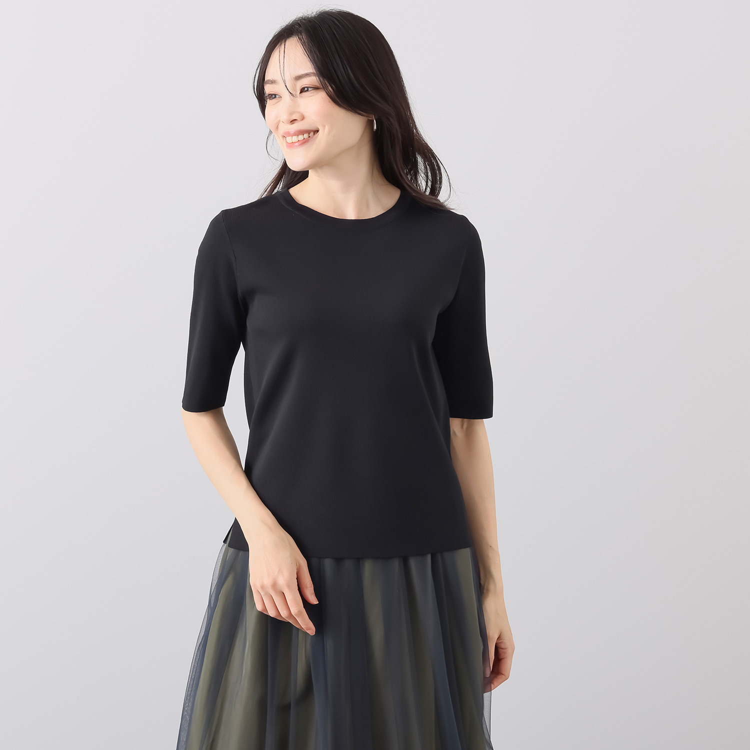 ルクオーレ きれい見え Ｔシャツ感覚で着られる 五分袖 ニットプルオーバー