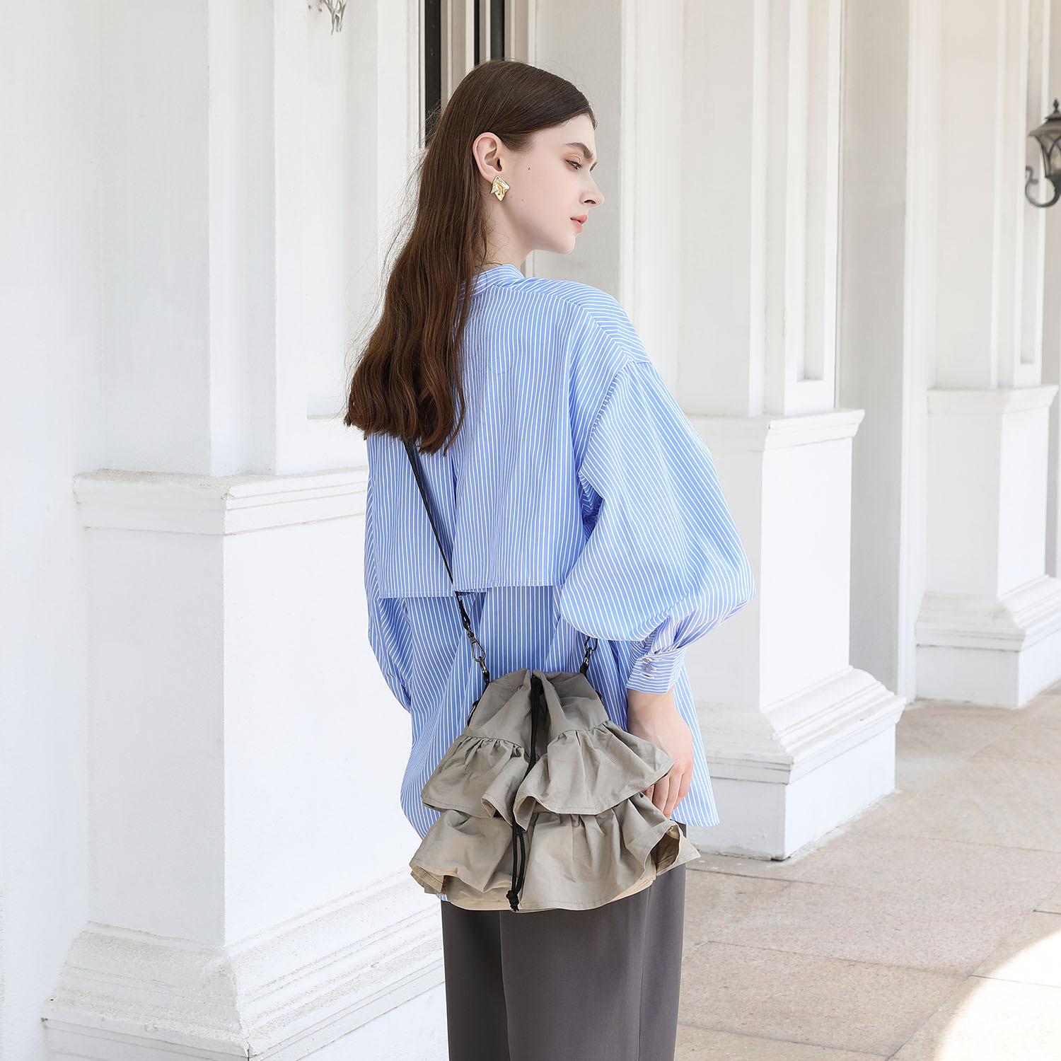 グッシオイタリー ミニフリル ２ウェイショルダーバッグ