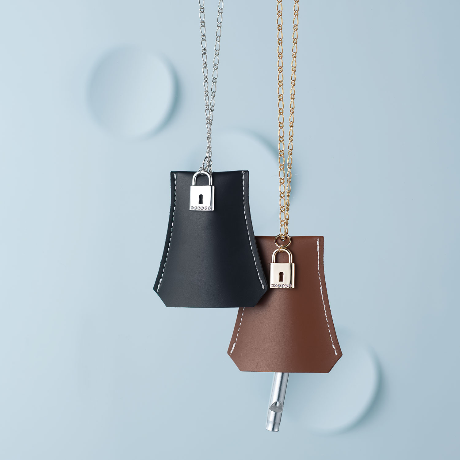 エアリーフェアリー キラキラキーチャーム クロシェットモティーフ ロングネックレス シークレットホイッスル付