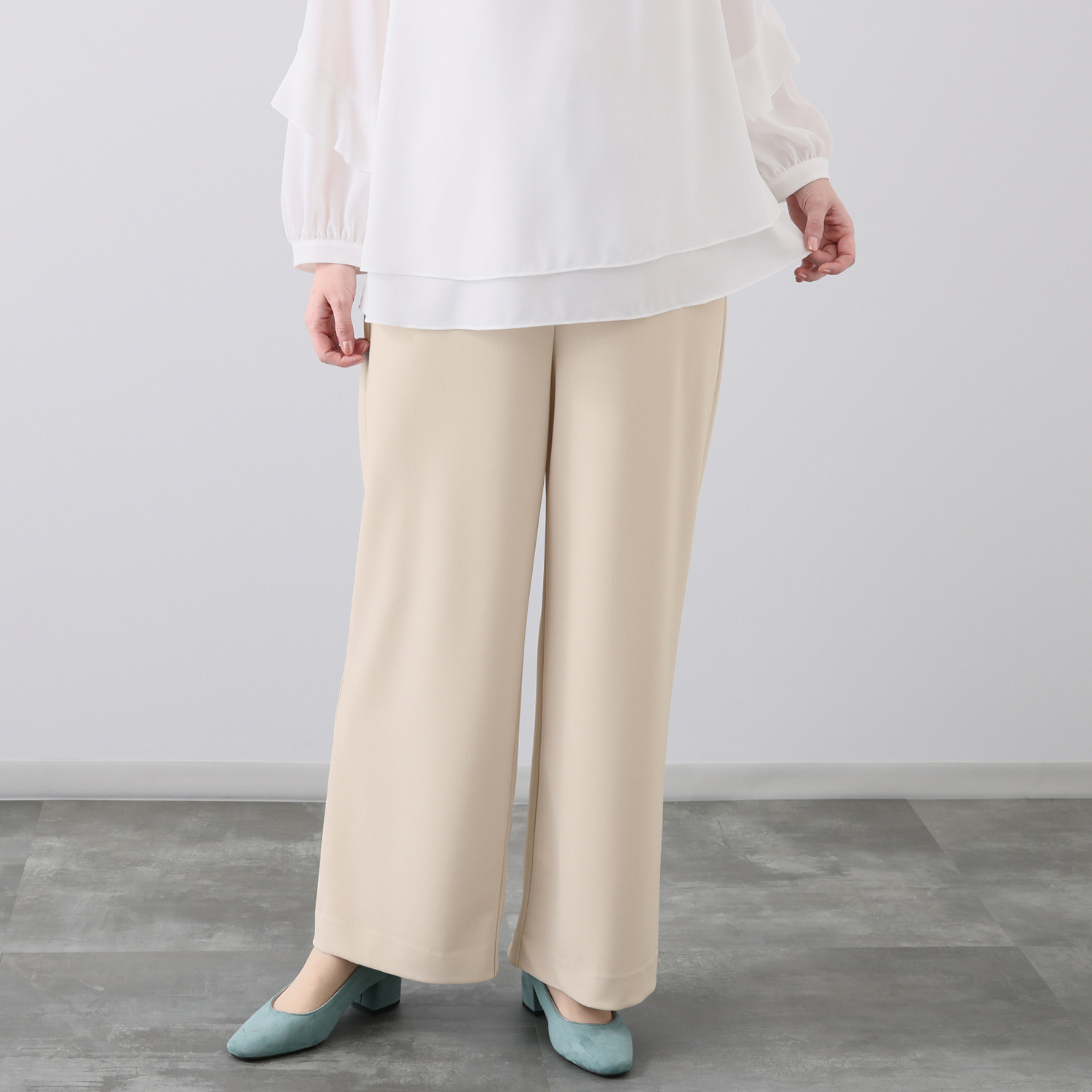 レ・ラリック ドライタッチ ワイドパンツ