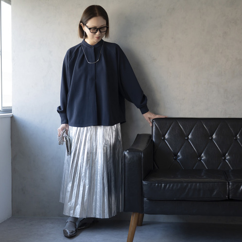 イロプライム 大人の メタリック調 スカート