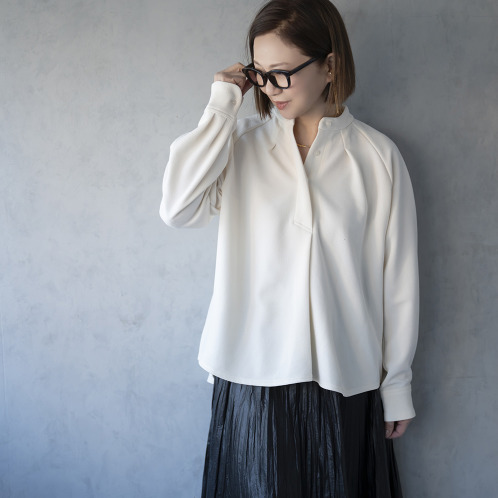 イロプライム バンドカラー プルオーバー