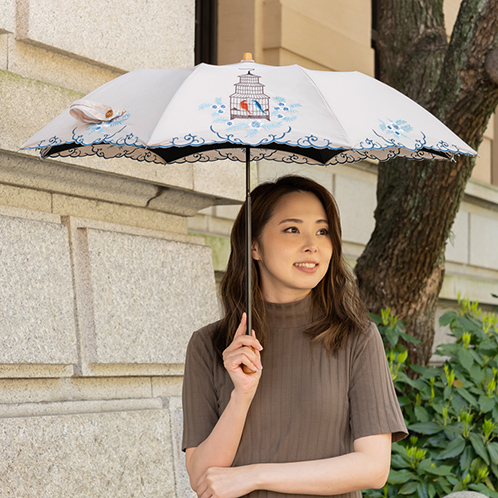 シノワズリーモダン マツモトヨーコ 鳥かご刺しゅう かわず張り 晴雨兼用 ショート折りたたみ傘