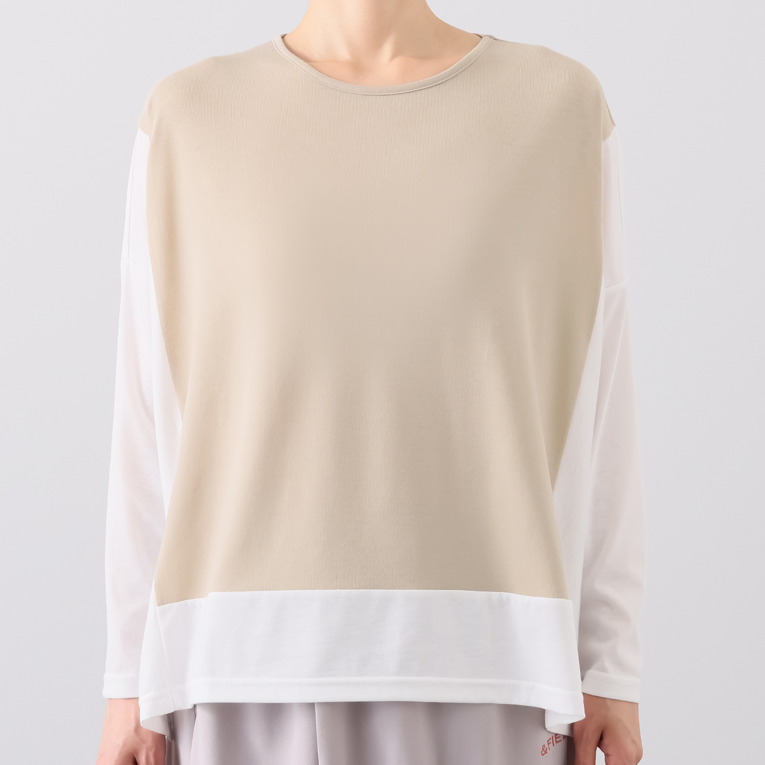 アンドフィールド ＵＶカット スクエアカットデザイン オーバーサイズ プルオーバー