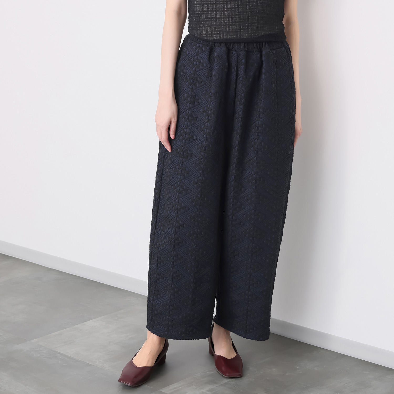 リルアンドリリー コード刺しゅう コクーンパンツ