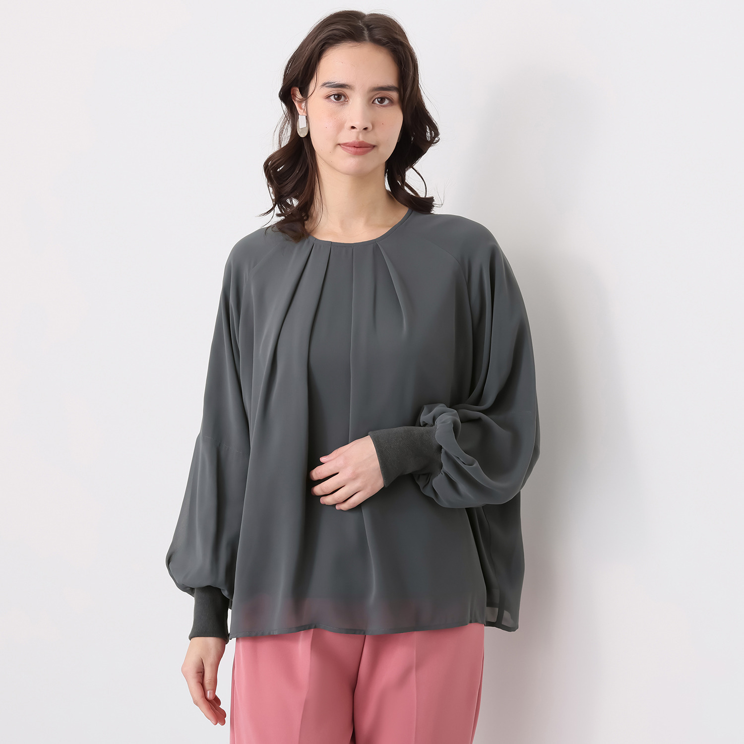 エピデミーク シフォン タックブラウス