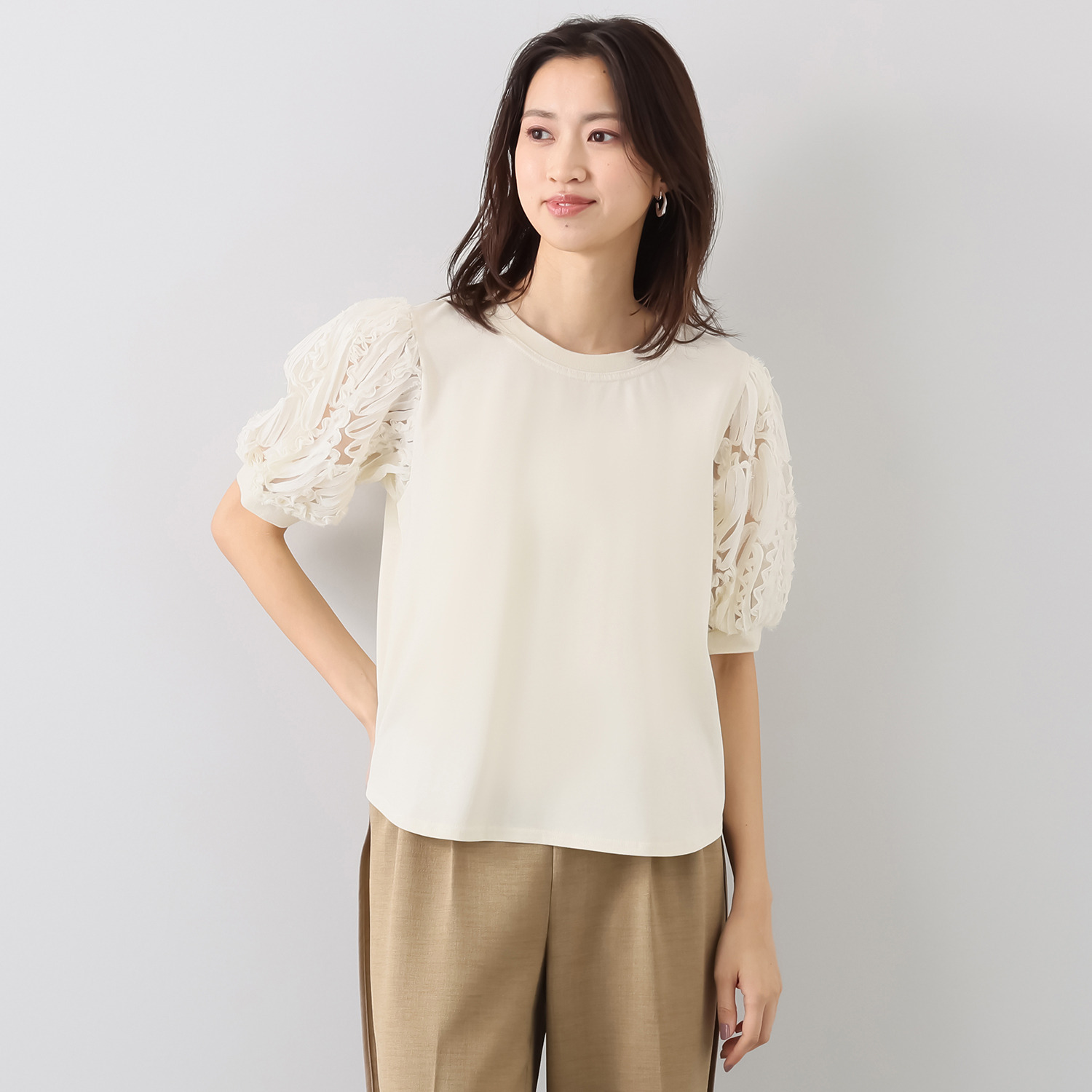 スタイル・ラヴィー コード刺しゅうレースの 袖華やか 大人ガーリープルオーバー 