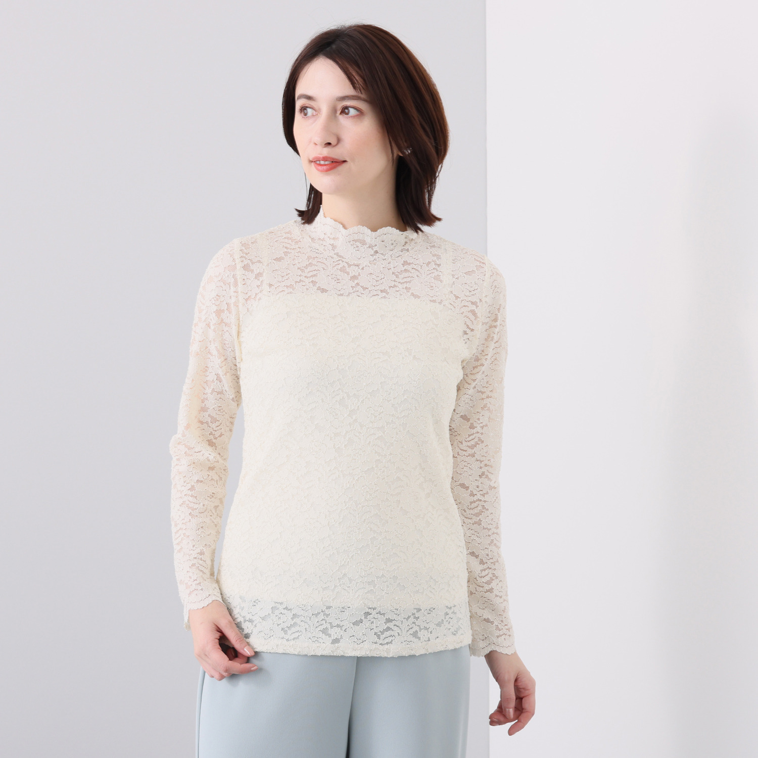 ダジュール ストレッチレース プルオーバー