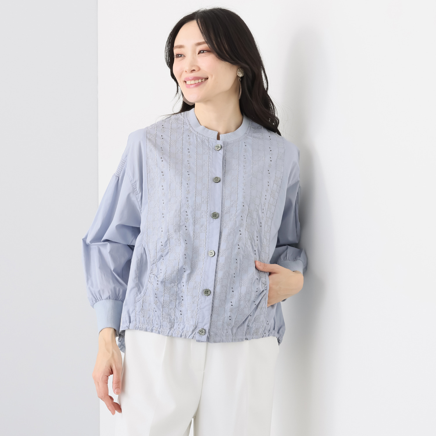 ダジュール フロント刺しゅうデザイン ブルゾン