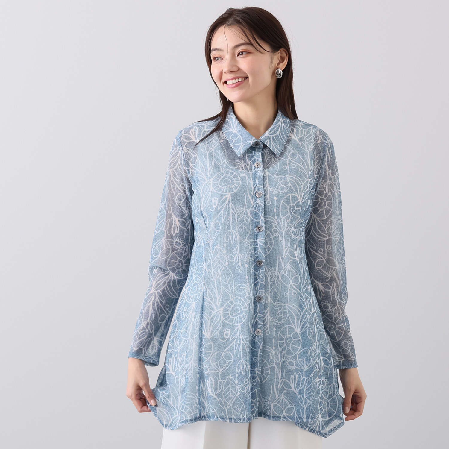 ダジュール パワーネット プリント ブラウス