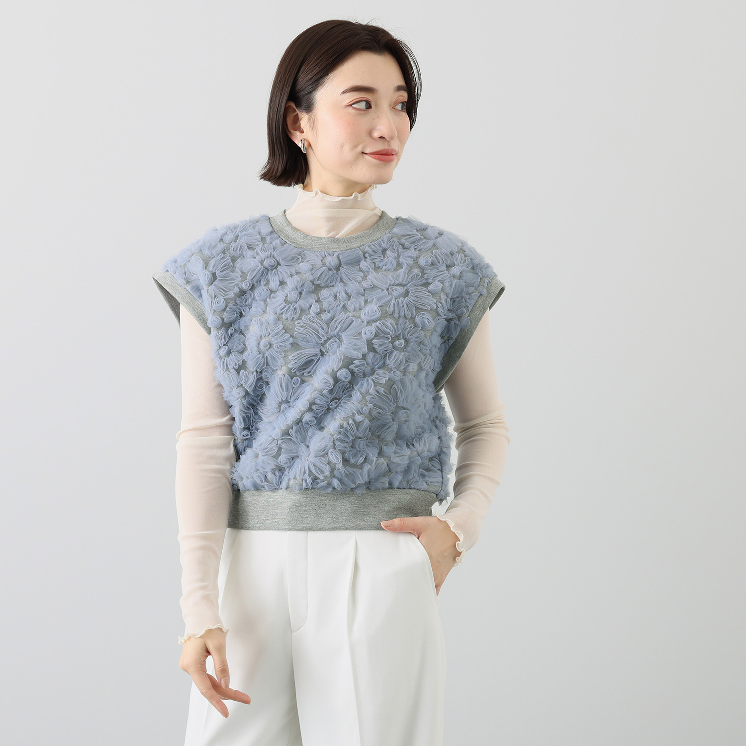 アリュメット フラワーチュール刺しゅう ベスト