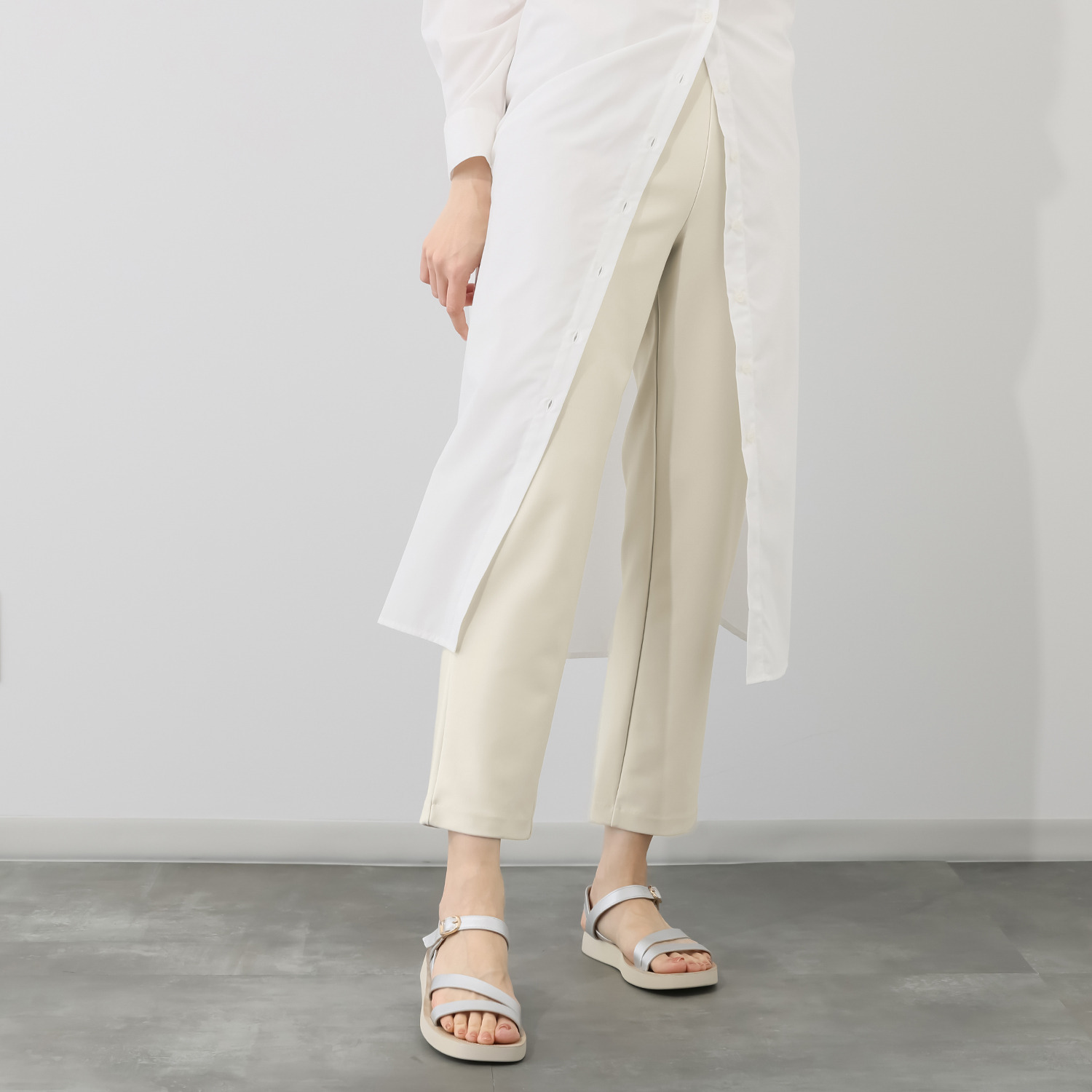 ダイア　アロー ＵＶカット・接触冷感 ３Ｄゆったりストレート レギンスパンツ