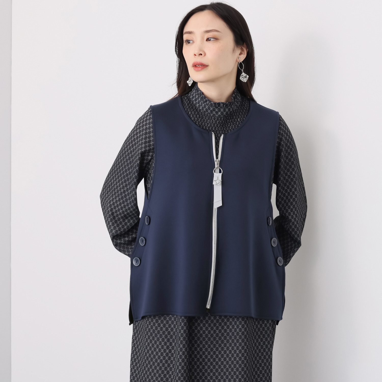 ダジュール ダンボールニット デザインベスト