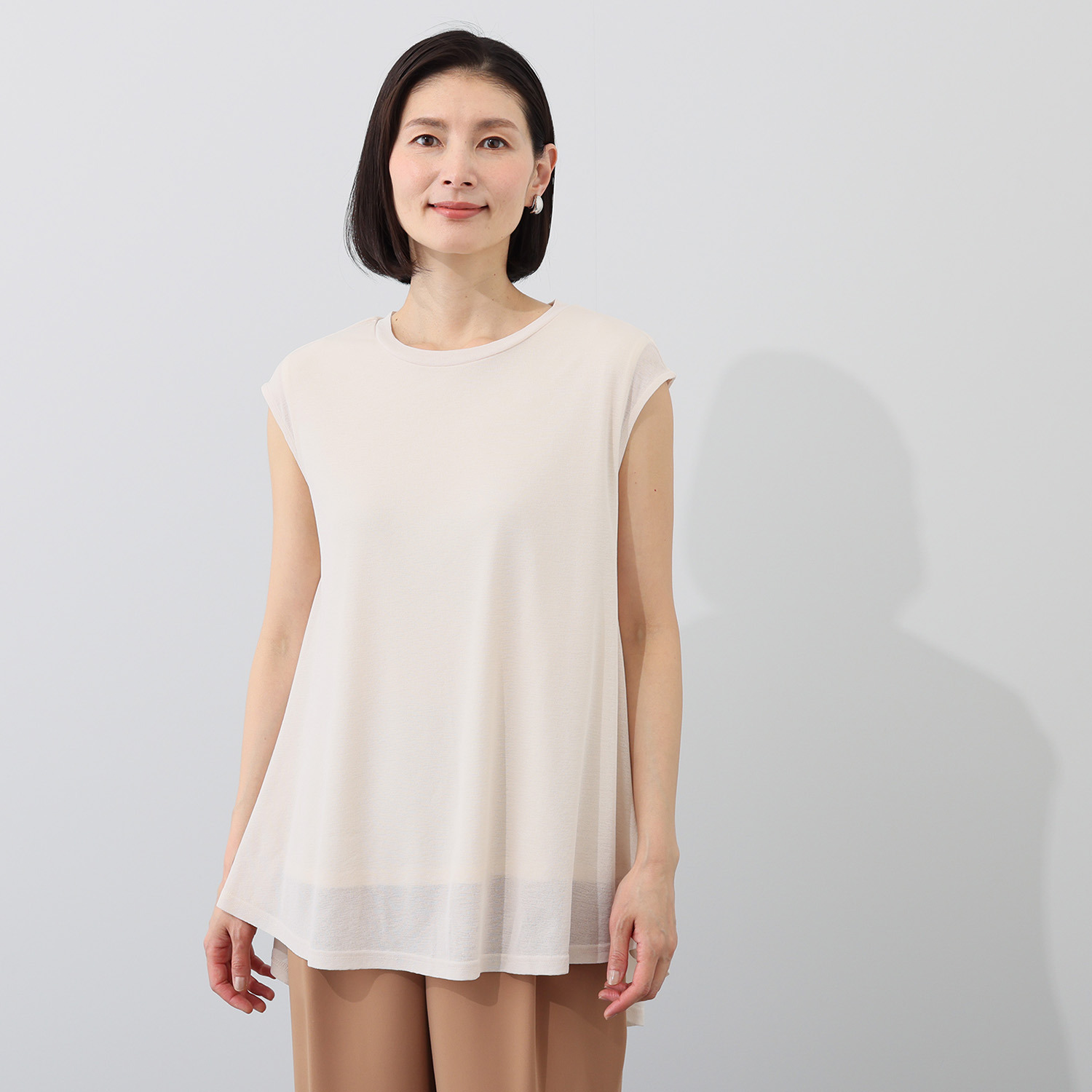 シルバーミントシュガー スラブ調天竺 レイヤードヘム　肩先隠す ドレープ感たっぷりの デザインチュニック