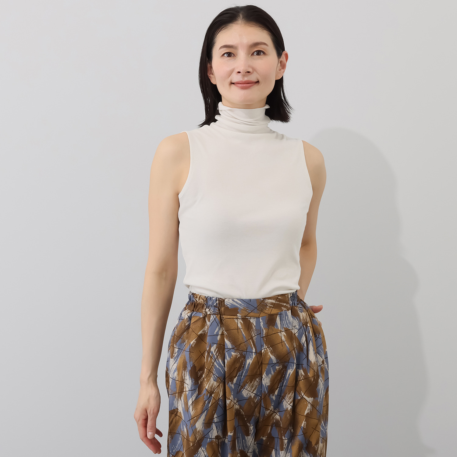 天使の綿シフォン 極上の肌触り！ ボトルネック ノースリーブプルオーバー