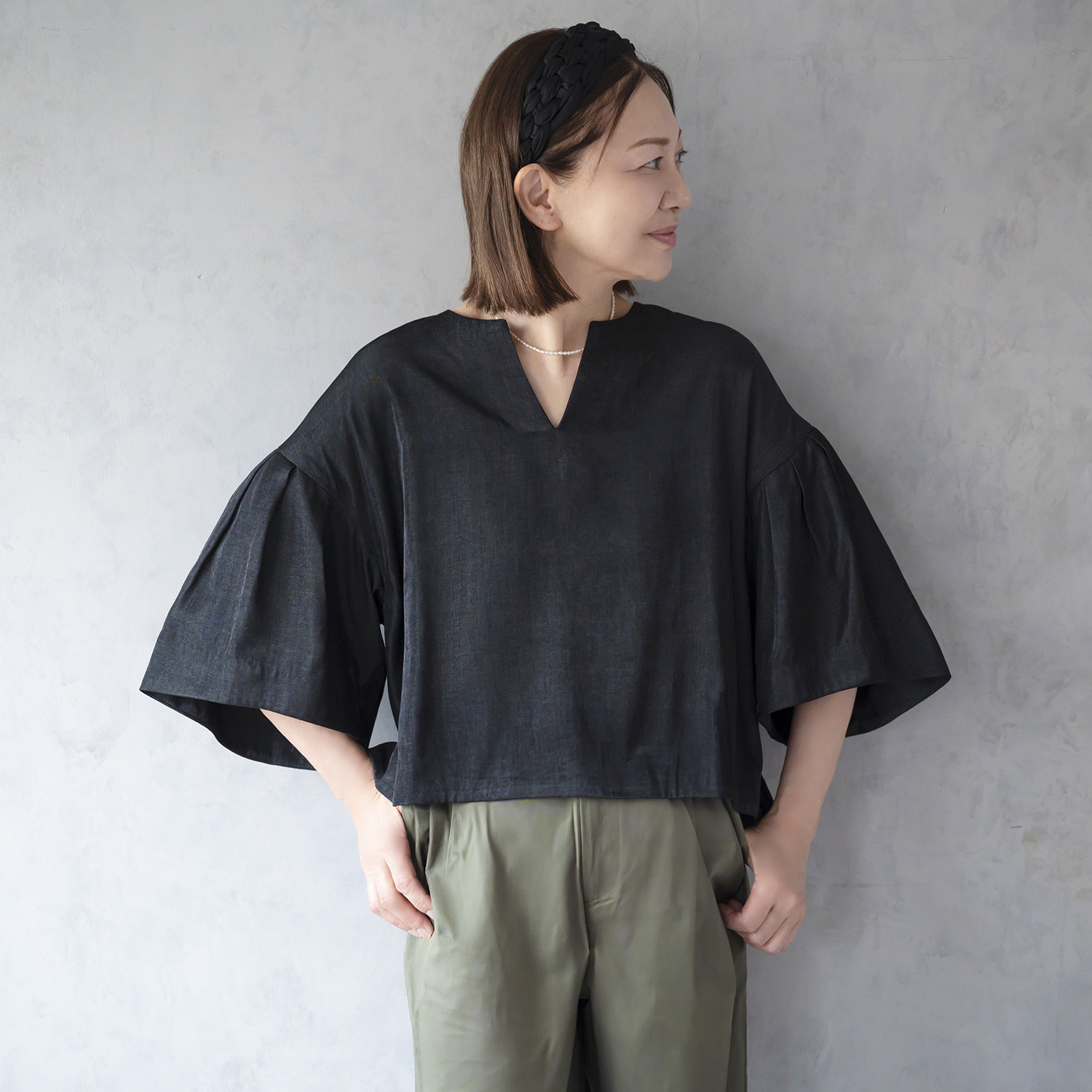 イロプライム ふんわり袖の ゆったりブラウス