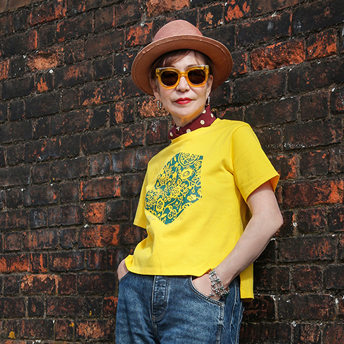 エムジェイアール　バイ マチコ　ジント　ロンドン オリジナルモティーフ グラフィックプリント プルオーバー